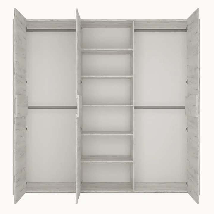 a818d660-fca9-422a-b4d3-93919b2fde95.webp